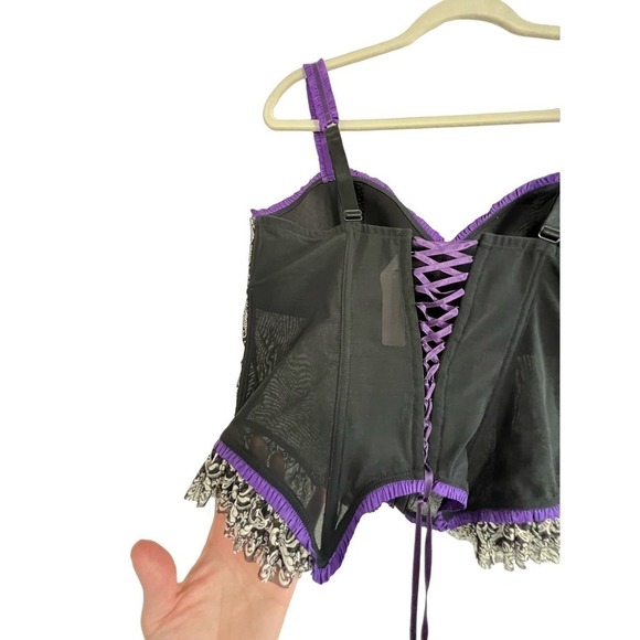 NWT Cacique Corset Lace up Back Size 18 / 20 Goth, Cottage Core Black and Purple - Picture 8 of 8